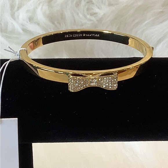 Kate Spade ♠️ Ready Set Bow 🎀 Gold Bracelet - Picture 5 of 8